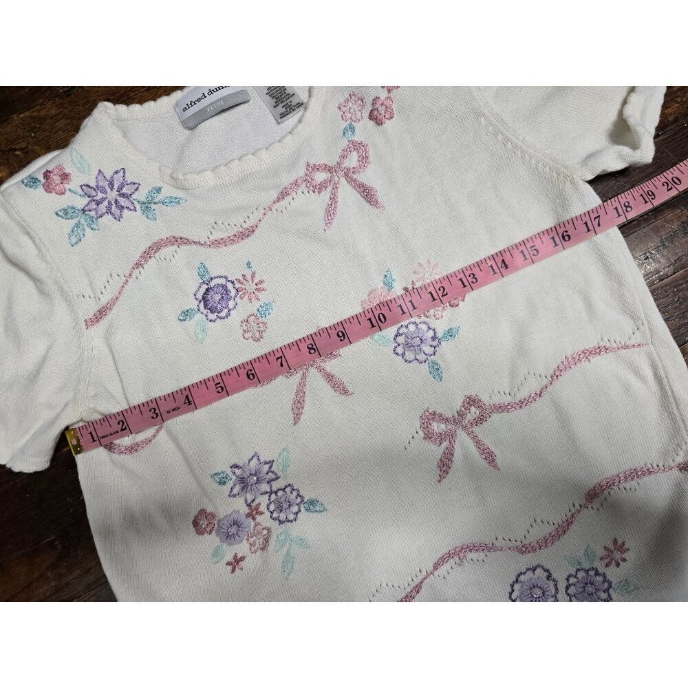 Vintage 90s Grannycore White Pink Bow Floral Embroidered Shirt - Picture 6 of 9
